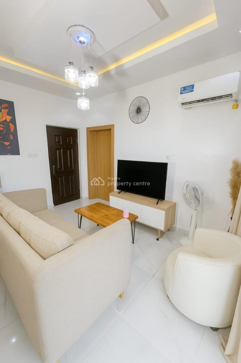 1 Bedroom Apartment in Yaba, in a Strategic Short-let Location on The Lagos Mainland, Yaba, Lagos, Mini Flat (room and Parlour) for Sale