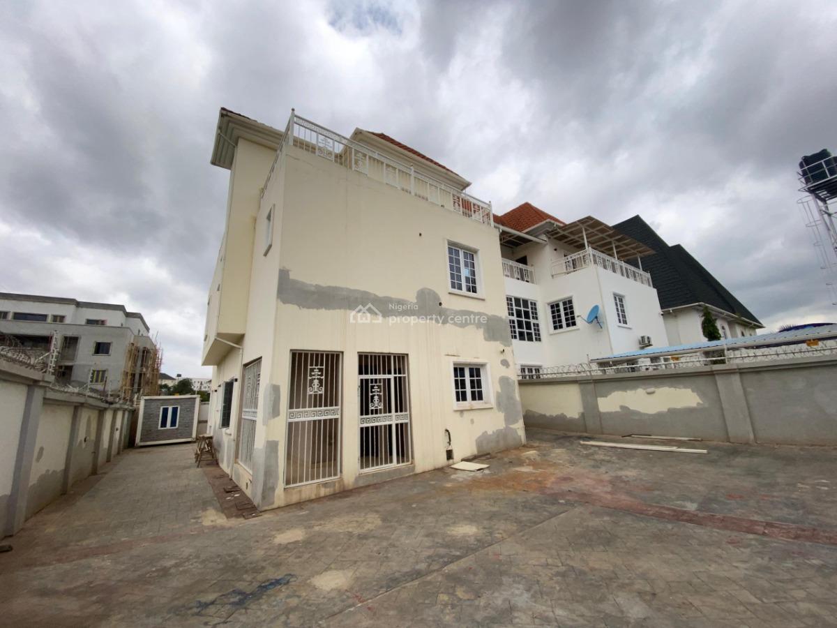 5 Bedroom Semi-detached Duplex with Bq, Wuye, Abuja, Semi-detached Duplex for Sale