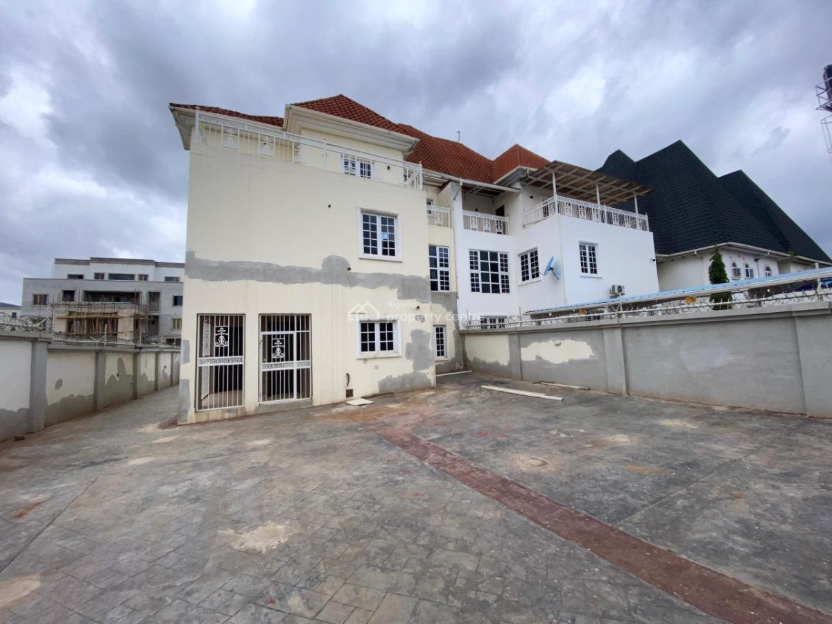 5 Bedroom Semi-detached Duplex with Bq, Wuye, Abuja, Semi-detached Duplex for Sale