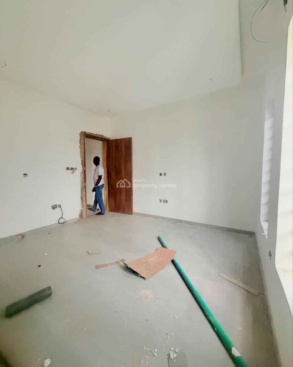 Lovely Built 3 Bedroom Apartment in Serene Environment, Maryland, Lagos, Flat / Apartment for Sale