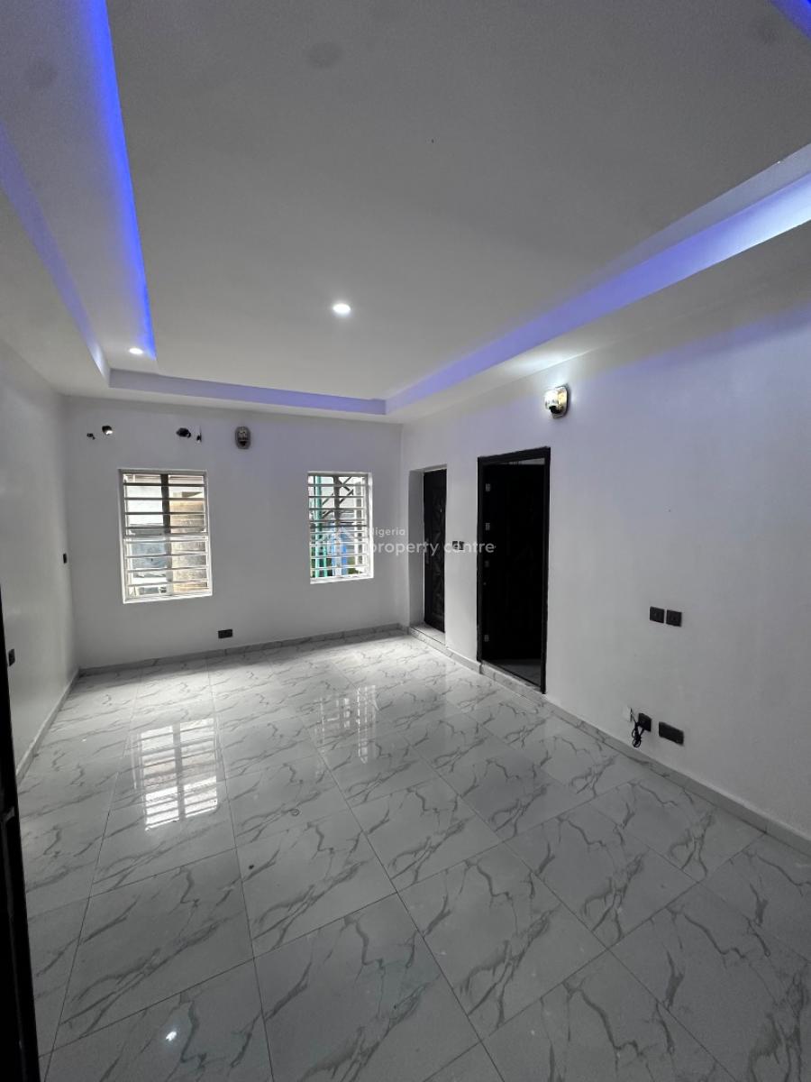 Spacious Room and Parlor, Davies Court Lekki, Ologolo, Lekki, Lagos, Mini Flat (room and Parlour) for Rent