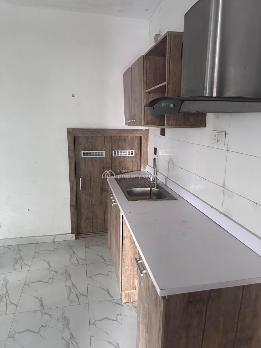 Massive Room and Parlor, Davies Court, Ologolo, Lekki, Lagos, Mini Flat (room and Parlour) for Rent