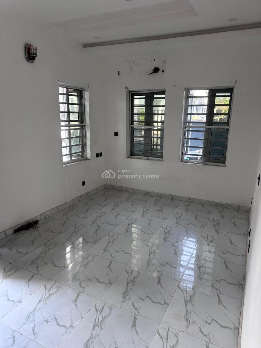 Massive Room and Parlor, Davies Court, Ologolo, Lekki, Lagos, Mini Flat (room and Parlour) for Rent