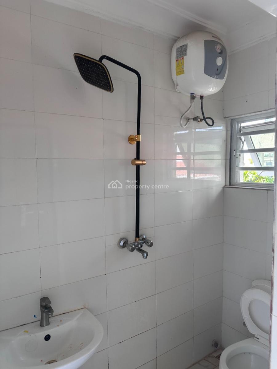 Massive Room and Parlor, Davies Court, Ologolo, Lekki, Lagos, Mini Flat (room and Parlour) for Rent