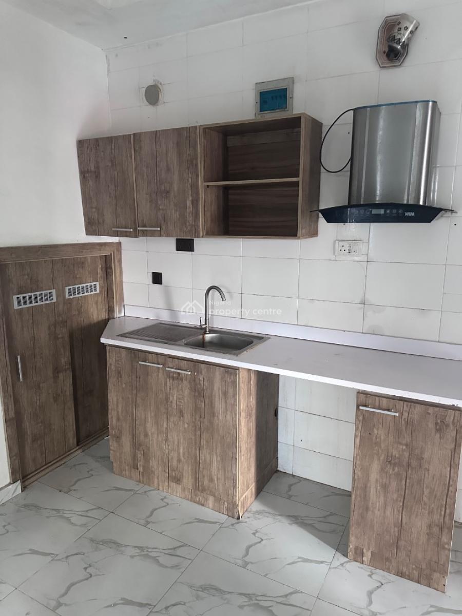 Massive Room and Parlor, Davies Court, Ologolo, Lekki, Lagos, Mini Flat (room and Parlour) for Rent