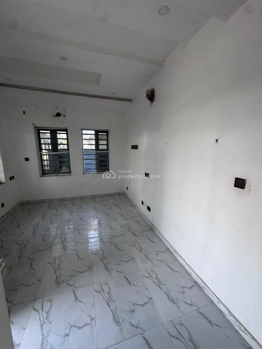 Massive Room and Parlor, Davies Court, Ologolo, Lekki, Lagos, Mini Flat (room and Parlour) for Rent