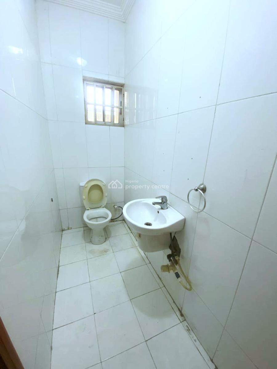 Lovely 3 Bedroom Apartment, Lekki Phase 1, Lekki, Lagos, Flat / Apartment for Rent