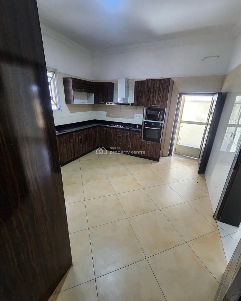 Lovely 5 Bedroom Duplex, Lekki Phase 1, Lekki, Lagos, Terraced Duplex for Rent