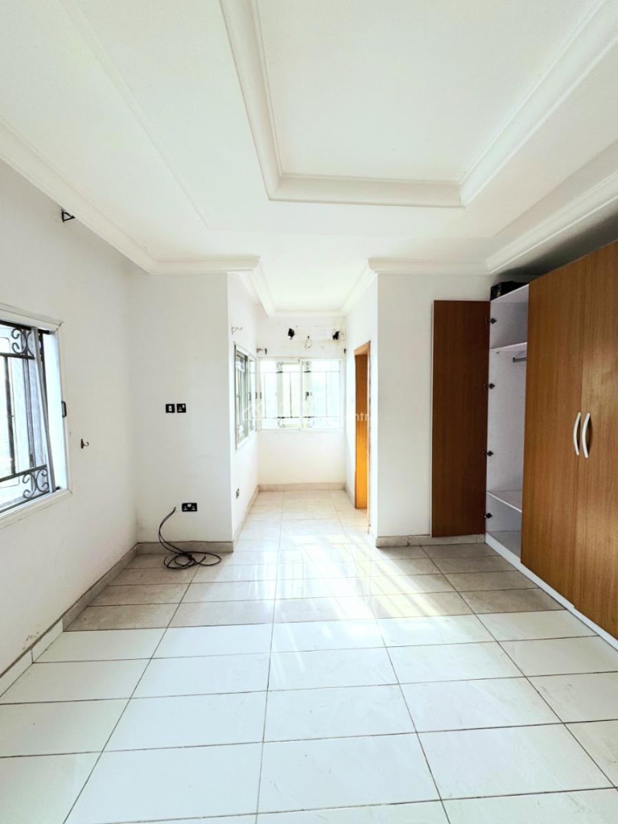 Spacious 3 Bedroom Duplex, Lekki Phase 1, Lekki, Lagos, Terraced Duplex for Sale