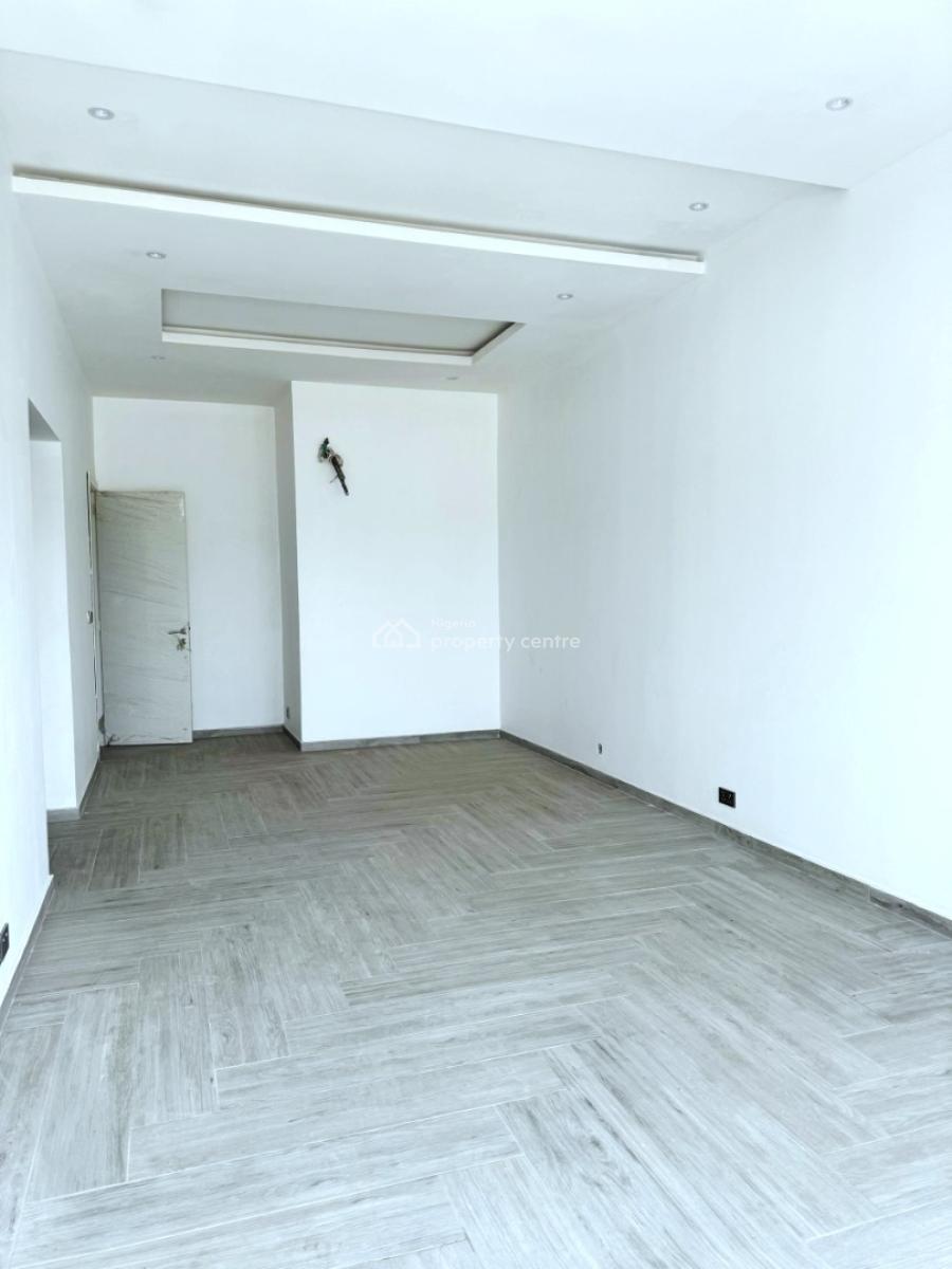 Spacious 3 Bedroom Duplex, Lekki Phase 1, Lekki, Lagos, Terraced Duplex for Sale