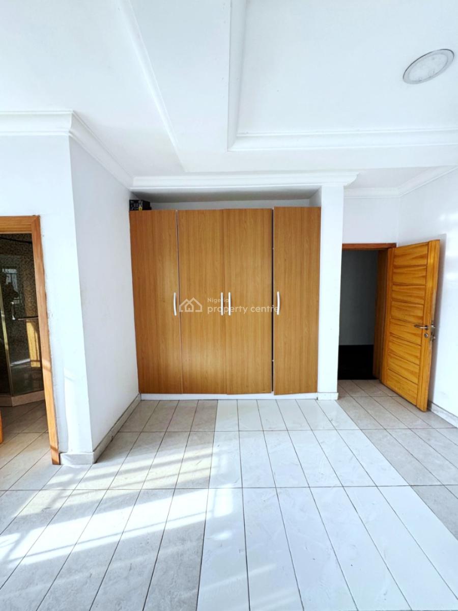 Spacious 3 Bedroom Duplex, Lekki Phase 1, Lekki, Lagos, Terraced Duplex for Sale