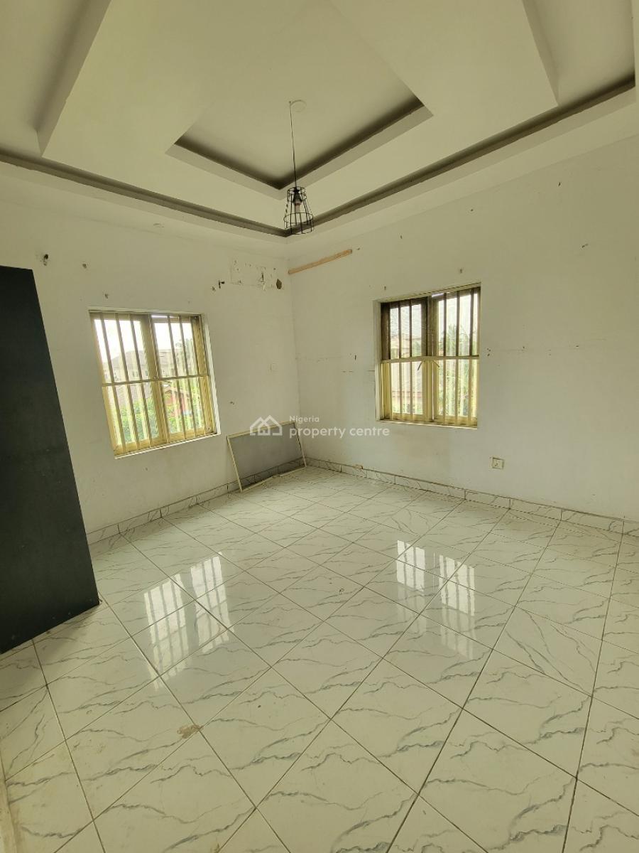Spacious and Sharp 3bedroom Apartment (upstairs, Badore Ajah-lekki, Badore, Ajah, Lagos, Flat / Apartment for Rent