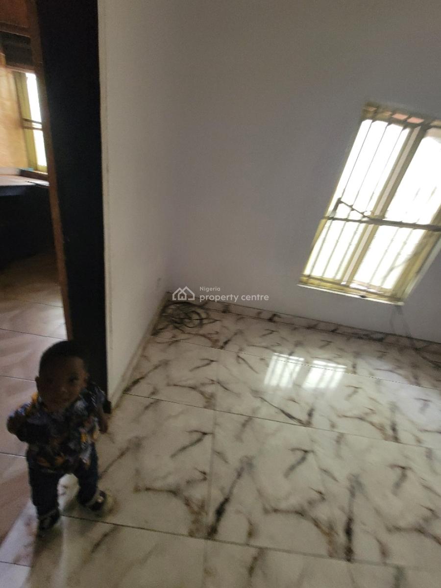 Spacious and Sharp 3bedroom Apartment (upstairs, Badore Ajah-lekki, Badore, Ajah, Lagos, Flat / Apartment for Rent