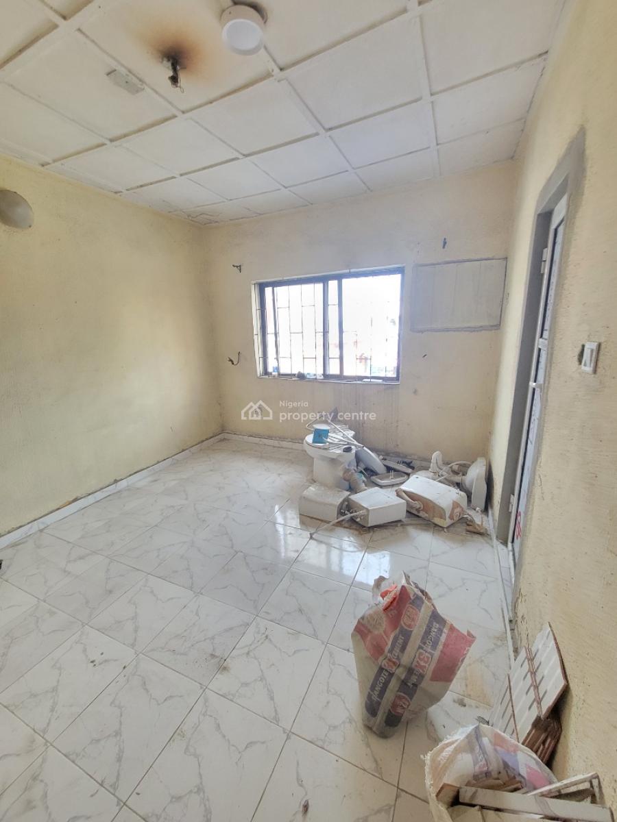 Spacious and Sharp 2-bedroom Apartment on Ado Road, Ado Road Ajah, Ado, Ajah, Lagos, Flat / Apartment for Rent