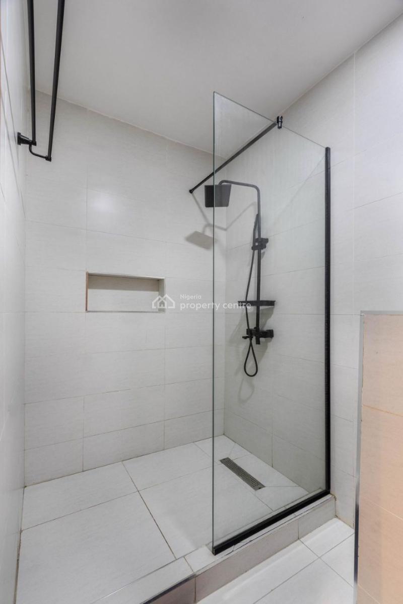 Luxury 2 Bedroom Apartment with Pool,air Hockey & Ps5, Lekki Phase 1, Lekki, Lagos, Flat / Apartment Short Let