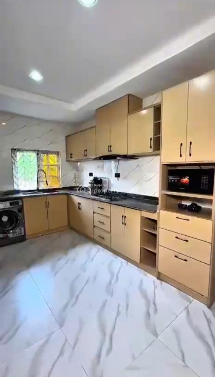 Super Clean Fully Furnished 3bedroom Flat , with Inverter, Off Amino Kano( Tarred Rd), Wuse 2, Abuja, Flat / Apartment for Rent
