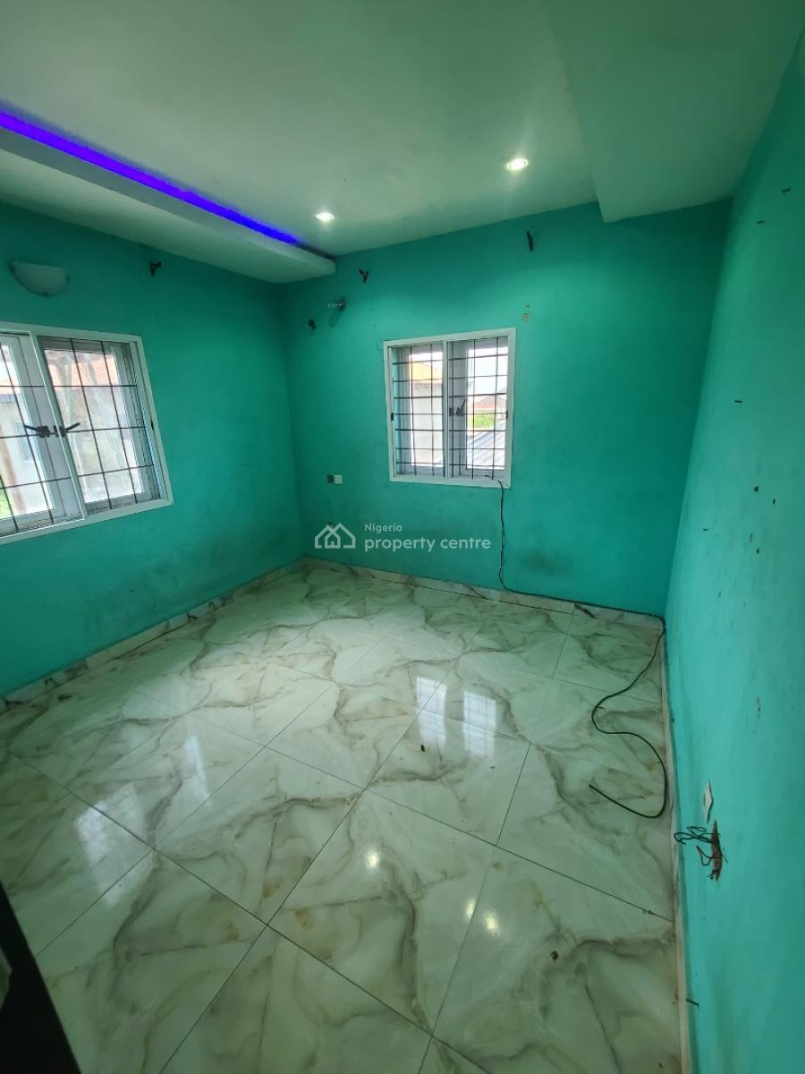 3bedroom Flat Upstairs with Prepaid Meter, Abijo After Shangotedo, Abijo, Lekki, Lagos, Flat / Apartment for Rent