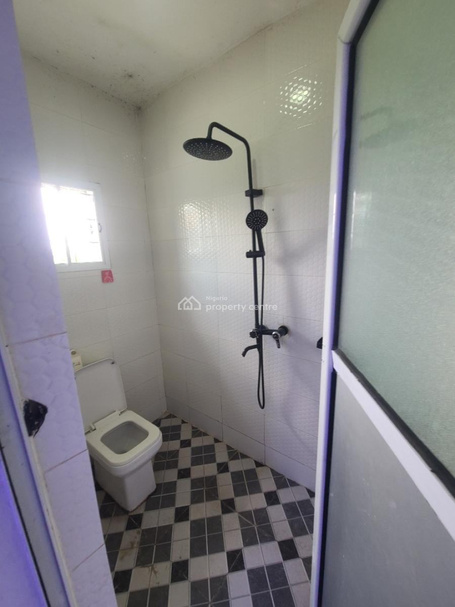 3bedroom Flat Upstairs with Prepaid Meter, Abijo After Shangotedo, Abijo, Lekki, Lagos, Flat / Apartment for Rent
