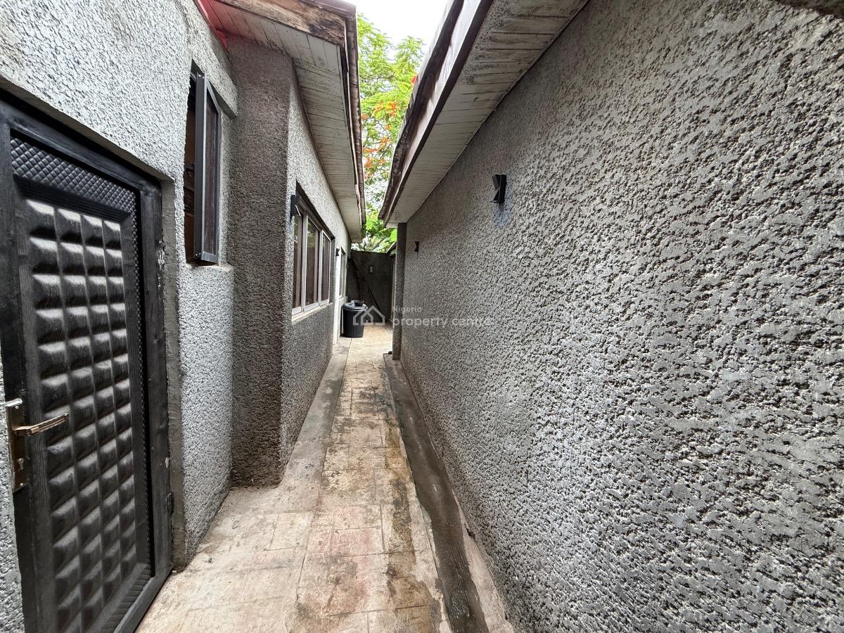 Lovely 4 Bedroom Semi-detached Duplex with 2 Rooms Bq, Wuse 2, Abuja, Semi-detached Duplex for Sale