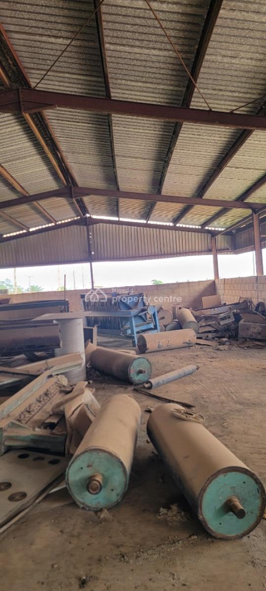 a Well Located Detached Warehouse Within Premises with Ample Space, Off Lagos-abeokuta Expressway [singa] Opp Sona Beverage Joju ,ota, Sango Ota, Ogun, Warehouse for Rent