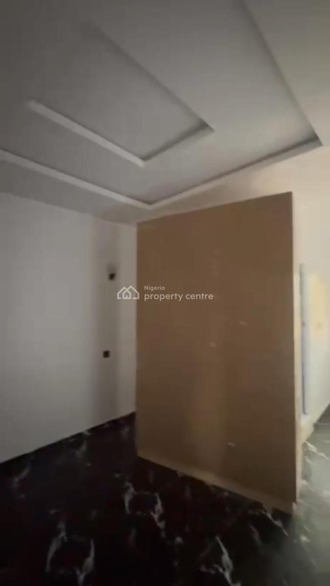 Lovely 2bedroom Flat, Akoka, Yaba, Lagos, Flat / Apartment for Rent