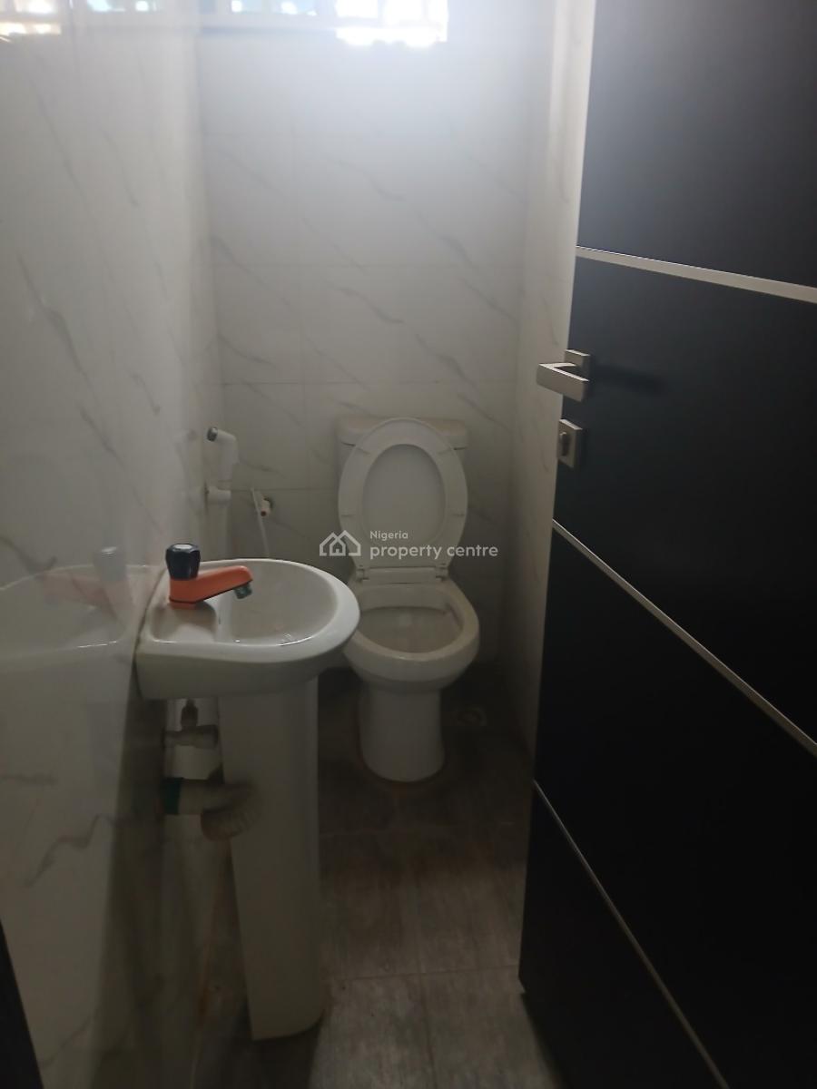 Newly Built Upstairs Open Space Office with Two Toilets, Lagos Island, Lagos, Office Space for Rent