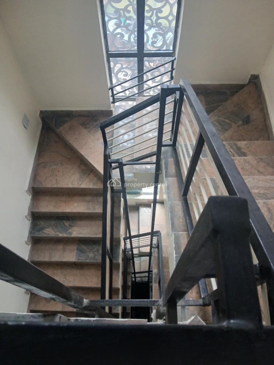 Newly Built Upstairs Open Space Office with Two Toilets, Lagos Island, Lagos, Office Space for Rent