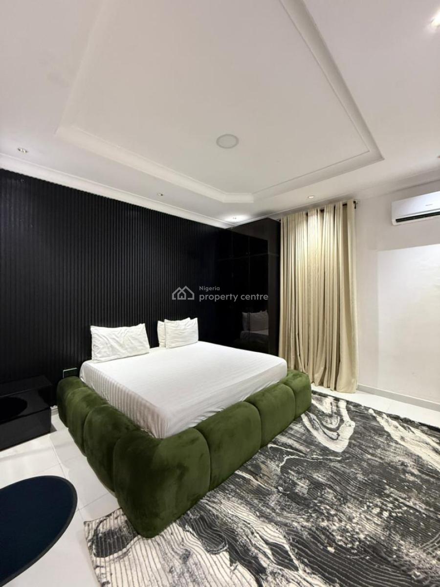 Luxurious 1 Bedroom Apartment with Private Cinema, Chevron, Lekki, Lagos, Flat / Apartment Short Let