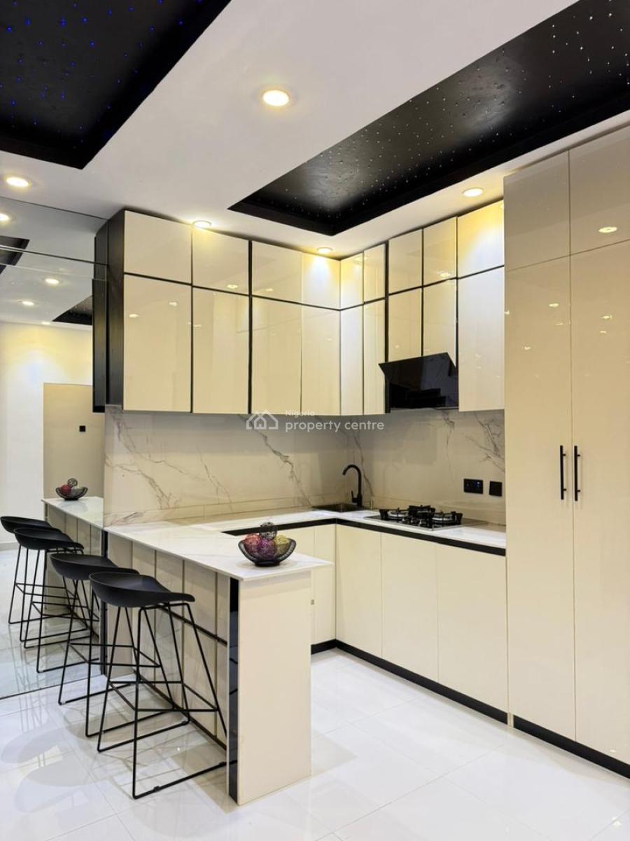 Luxurious 1 Bedroom Apartment with Private Cinema, Chevron, Lekki, Lagos, Flat / Apartment Short Let