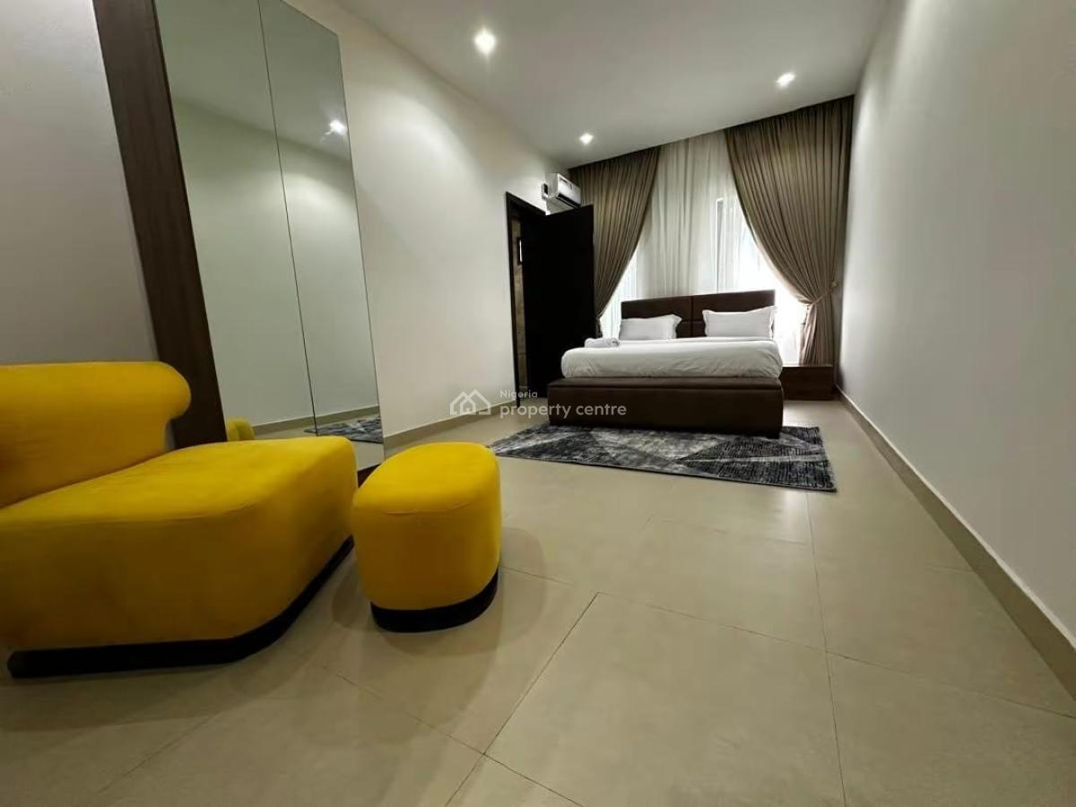 Premium 3-bedroom Serviced Apartment + Swimming Pool in Lekki Phase 1, Premium 3-bedroom Serviced Apartment + Swimming Pool in Lekki Phase 1, Lekki Phase 1, Lekki, Lagos, Flat / Apartment Short Let
