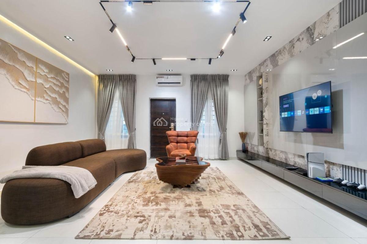 Luxury 2bedroom with Snooker, Ps5, and Pool, Lekki Phase 1, Lekki, Lagos, Flat / Apartment Short Let