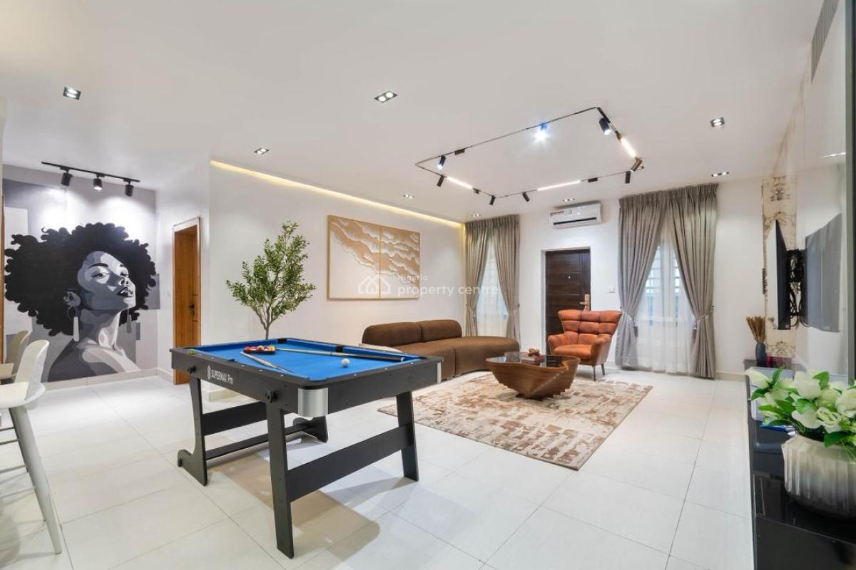 Luxury 2bedroom with Snooker, Ps5, and Pool, Lekki Phase 1, Lekki, Lagos, Flat / Apartment Short Let