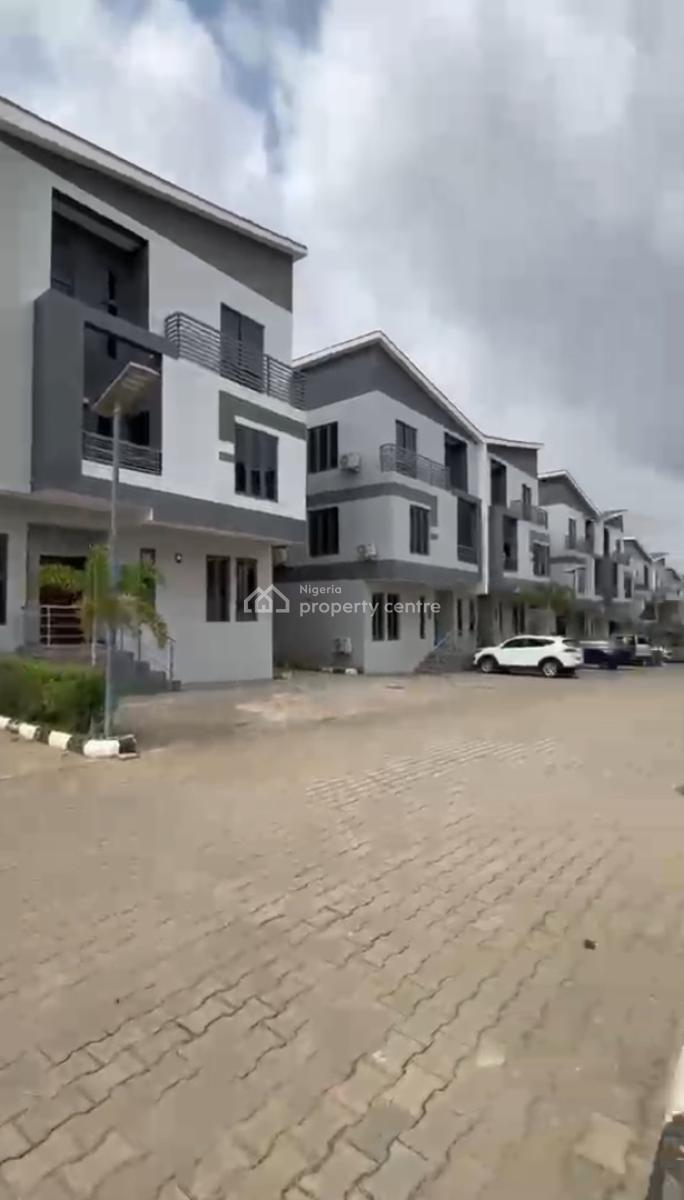 Luxurious 4 Bedroom Terrace Duplex with Bq, Kado/jahi Axis., Kado, Abuja, Terraced Duplex for Rent