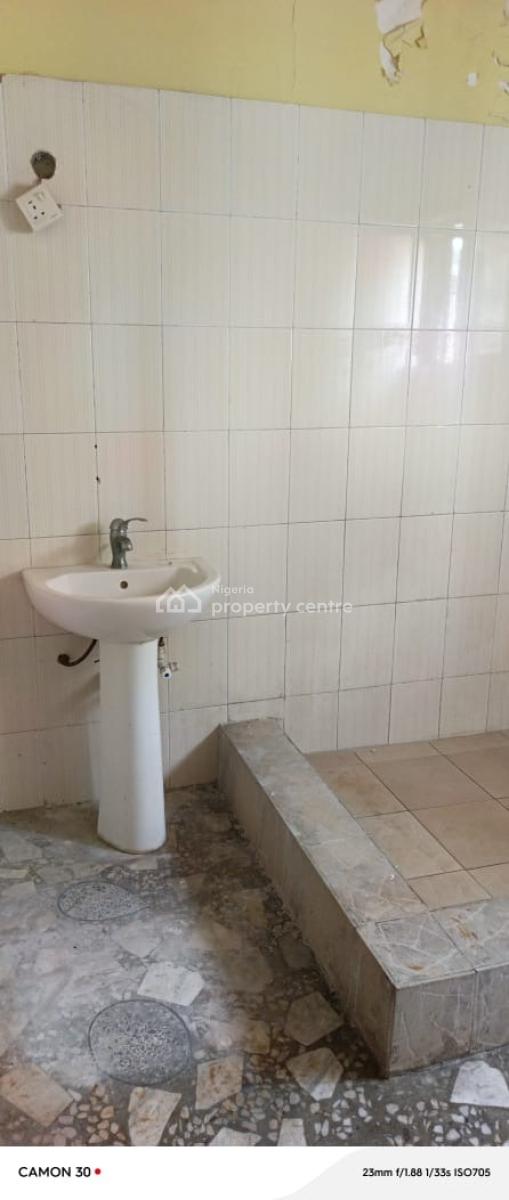 Premium and Strategic 5bedroom Detached House with Bq, Lekki Phase 1, Lekki, Lagos, Commercial Property for Rent