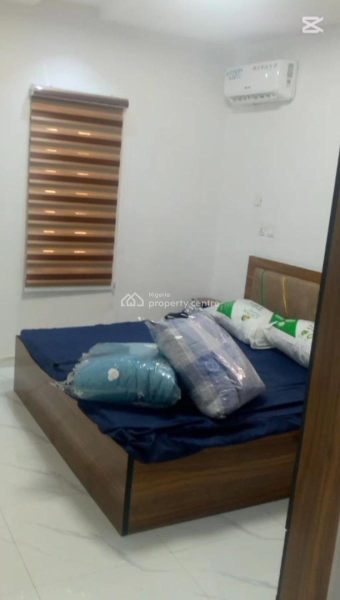 Clean 2bedroom Flat, Peace Estate, Maryland, Lagos, Flat / Apartment for Sale