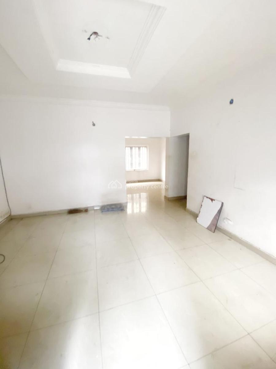 Well Maintained 2 Bedroom Apartment, Gra Phase 1, Magodo, Lagos, Flat / Apartment for Rent