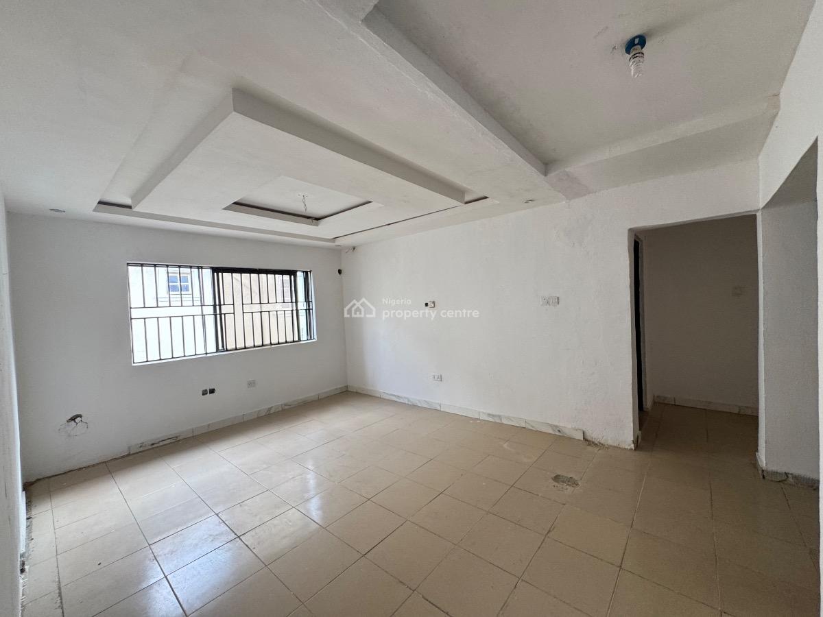 a Self Serviced 5 Bedroom Semi Detached Duplex with 3 Bq in Lekki 1., Lekki Phase 1., Lekki Phase 1, Lekki, Lagos, Semi-detached Duplex for Rent