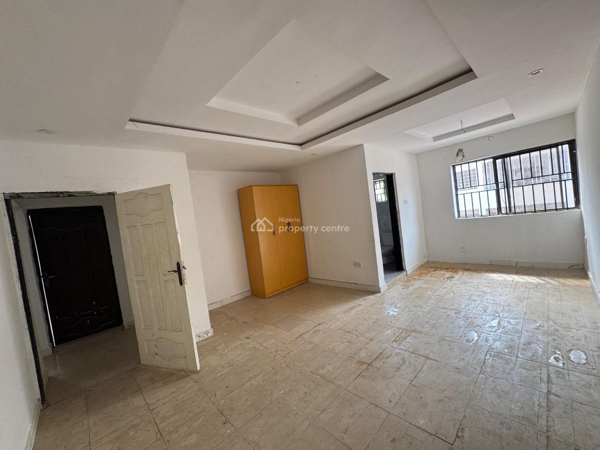 a Self Serviced 5 Bedroom Semi Detached Duplex with 3 Bq in Lekki 1., Lekki Phase 1., Lekki Phase 1, Lekki, Lagos, Semi-detached Duplex for Rent