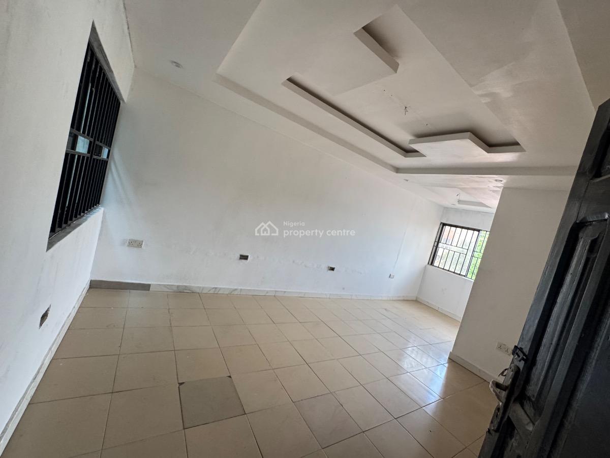 a Self Serviced 5 Bedroom Semi Detached Duplex with 3 Bq in Lekki 1., Lekki Phase 1., Lekki Phase 1, Lekki, Lagos, Semi-detached Duplex for Rent