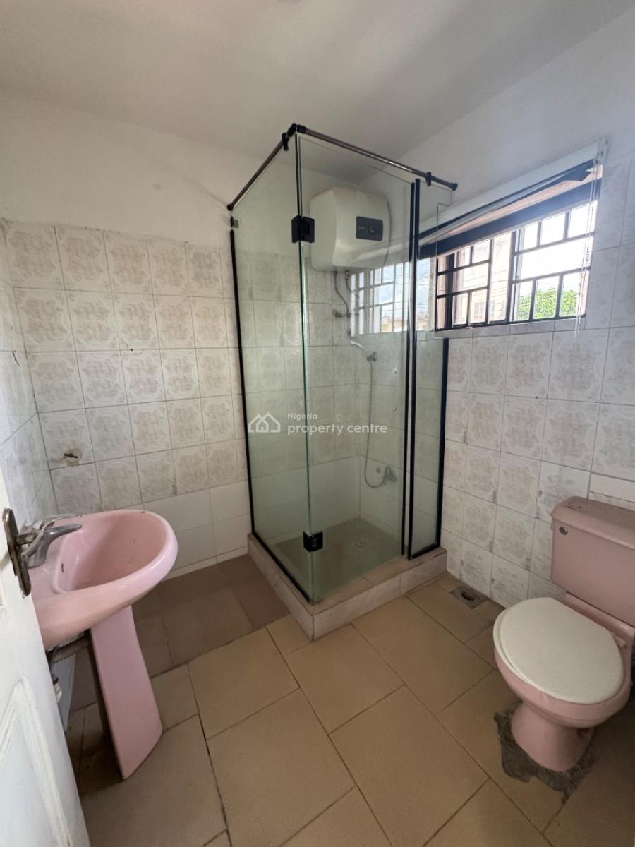 a Self Serviced 5 Bedroom Semi Detached Duplex with 3 Bq in Lekki 1., Lekki Phase 1., Lekki Phase 1, Lekki, Lagos, Semi-detached Duplex for Rent