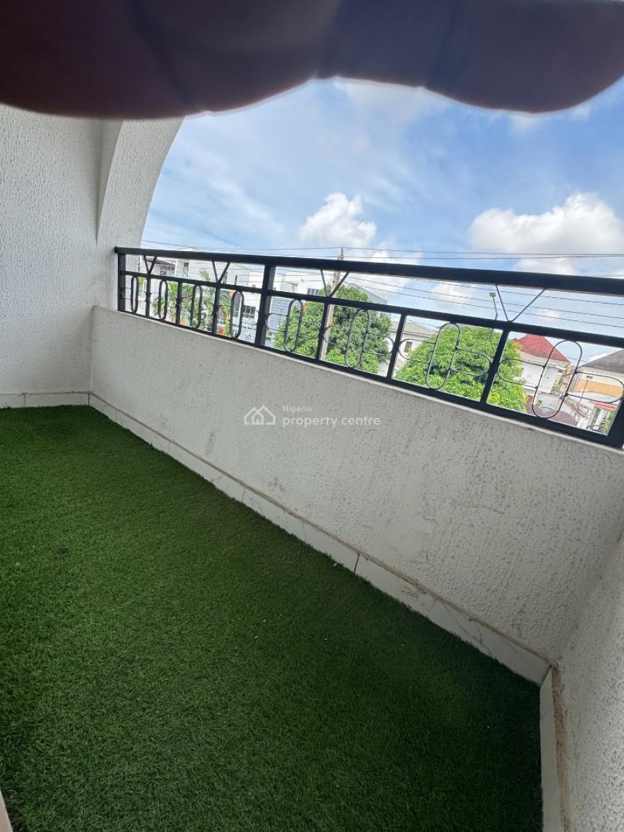 a Self Serviced 5 Bedroom Semi Detached Duplex with 3 Bq in Lekki 1., Lekki Phase 1., Lekki Phase 1, Lekki, Lagos, Semi-detached Duplex for Rent