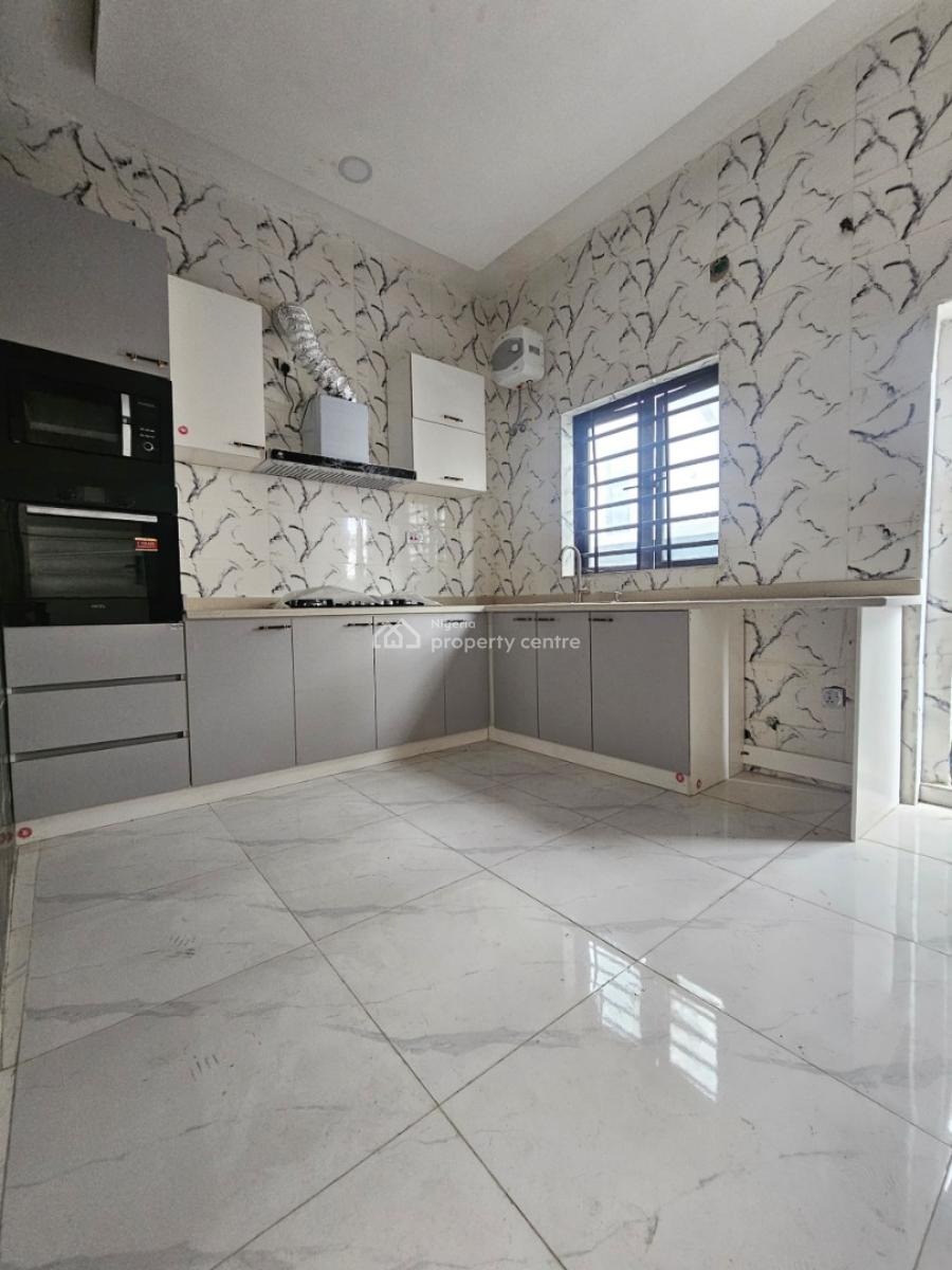 Well-finished 4-bedroom Semi-detached Duplex  with Bq, Ikota, Lekki, Lagos, Semi-detached Duplex for Sale
