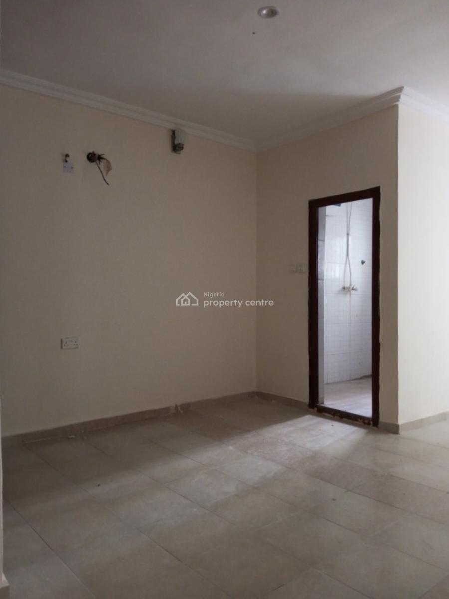 3bedroom Self Compound at Ikate.   Residential, Ikate, Lekki, Lagos, House for Rent