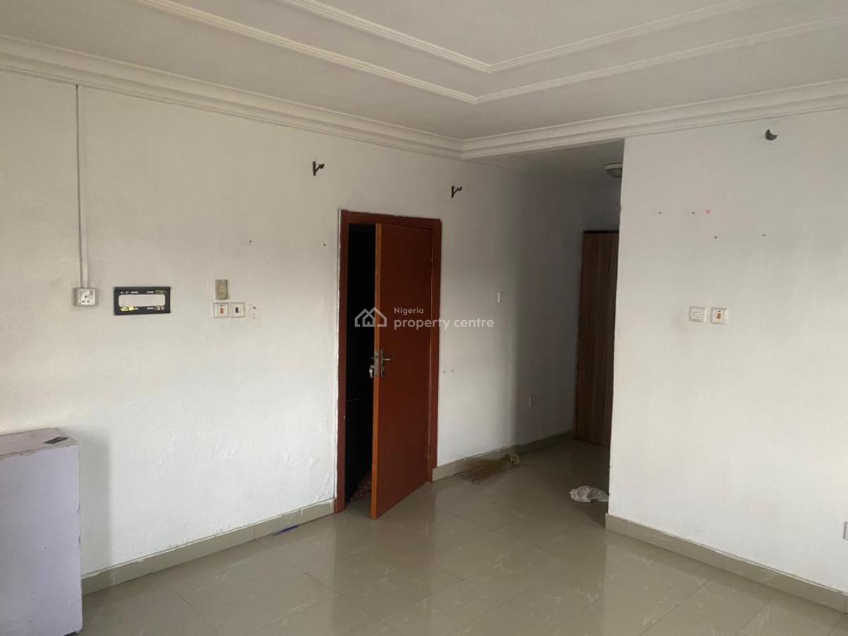Master Bedroom in a 3 Bedroom Duplex, Thomas Estate, Ajah, Lagos, Self Contain (single Rooms) for Rent