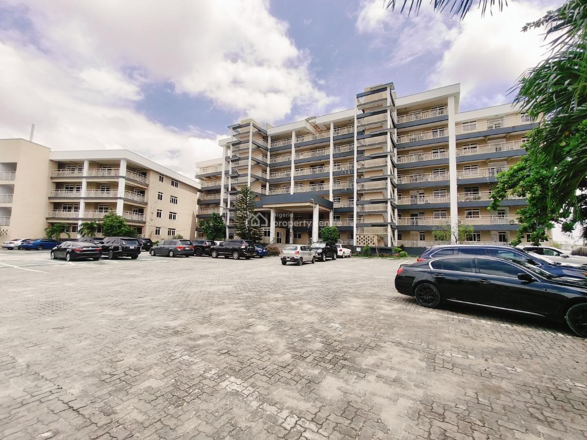 Waterfront 3 Bedroom Apartment, Lekki Phase 1, Lekki Phase 1, Lekki, Lagos, Flat / Apartment for Rent