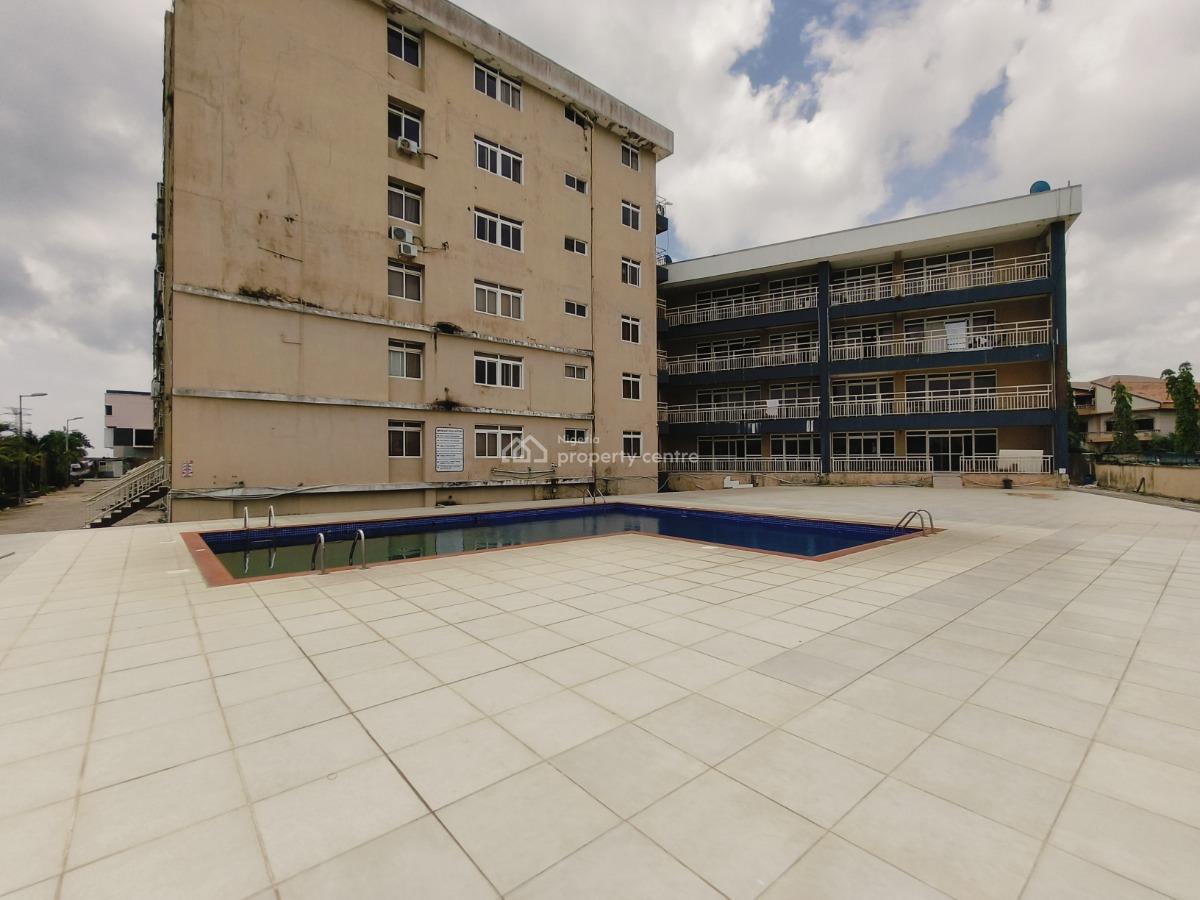 Waterfront 3 Bedroom Apartment, Lekki Phase 1, Lekki Phase 1, Lekki, Lagos, Flat / Apartment for Rent