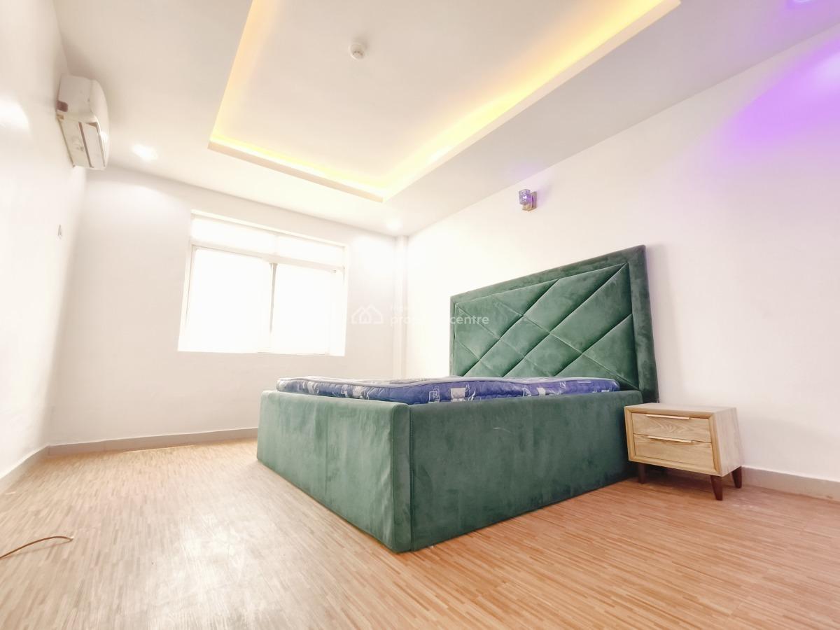 Waterfront 3 Bedroom Apartment, Lekki Phase 1, Lekki Phase 1, Lekki, Lagos, Flat / Apartment for Rent