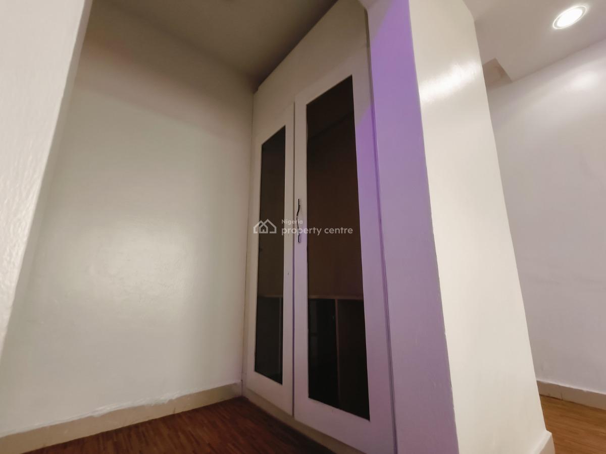 Waterfront 3 Bedroom Apartment, Lekki Phase 1, Lekki Phase 1, Lekki, Lagos, Flat / Apartment for Rent