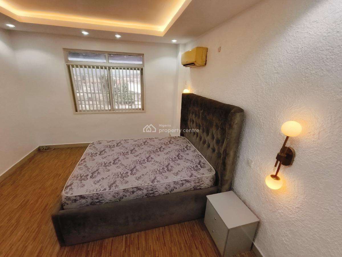 Waterfront 3 Bedroom Apartment, Off Admiralty Way Lekki Phase 1, Lekki Phase 1, Lekki, Lagos, Flat / Apartment for Rent