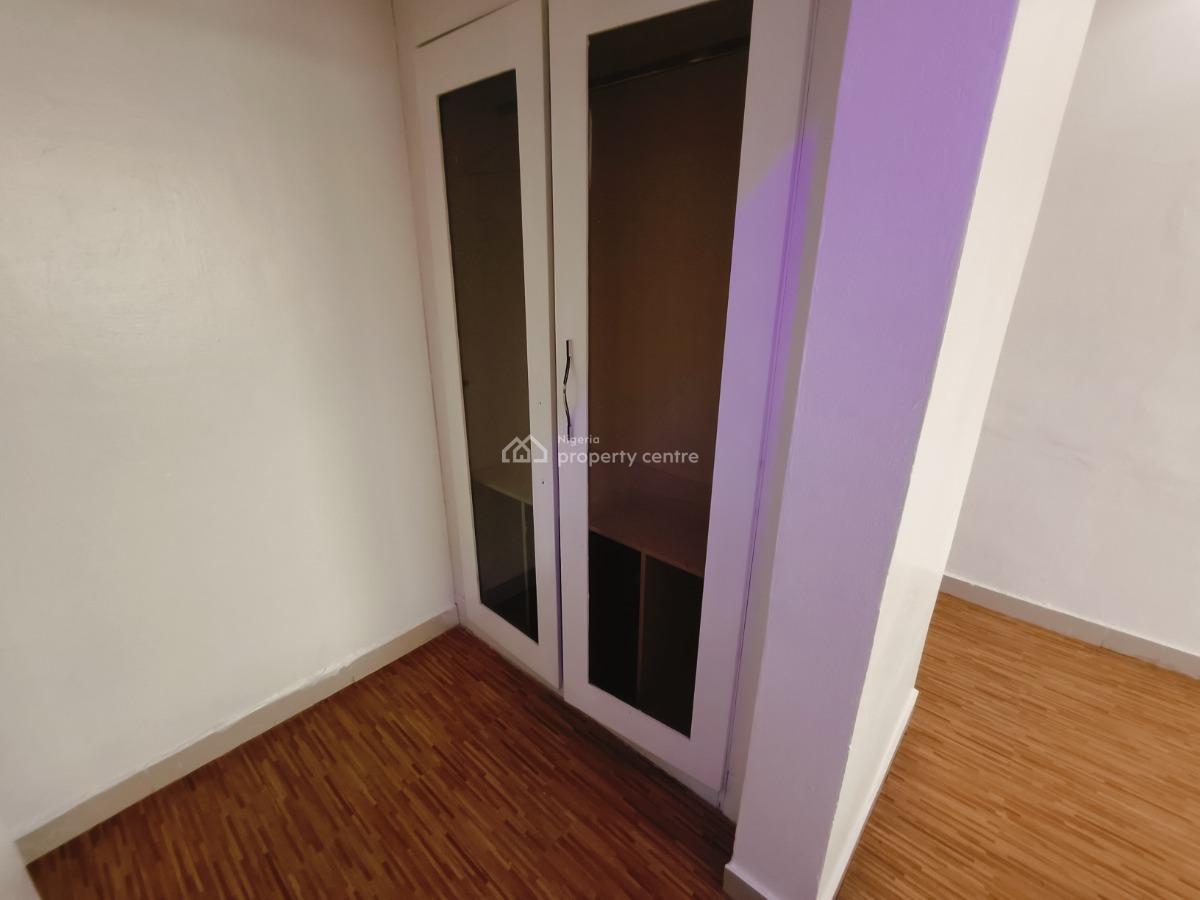 Waterfront 3 Bedroom Apartment, Off Admiralty Way Lekki Phase 1, Lekki Phase 1, Lekki, Lagos, Flat / Apartment for Rent